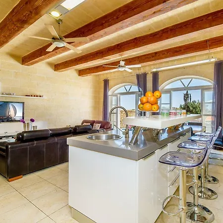 Hanini Country house Qala