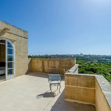 Hanini Country house *