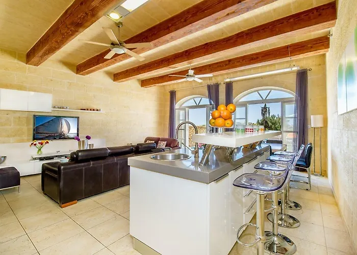 Hanini Hétvégi ház Qala